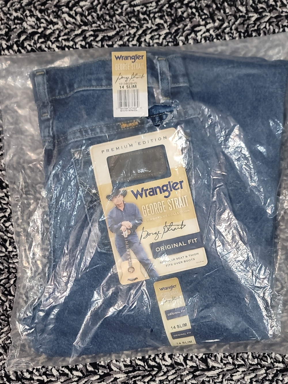 Wrangler Slim Kids's Jeans in Medium Blue Size 14 Slim
